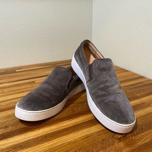 Vionic Splendid Midi slip on in grey-brown velvet women’s 8.5/9